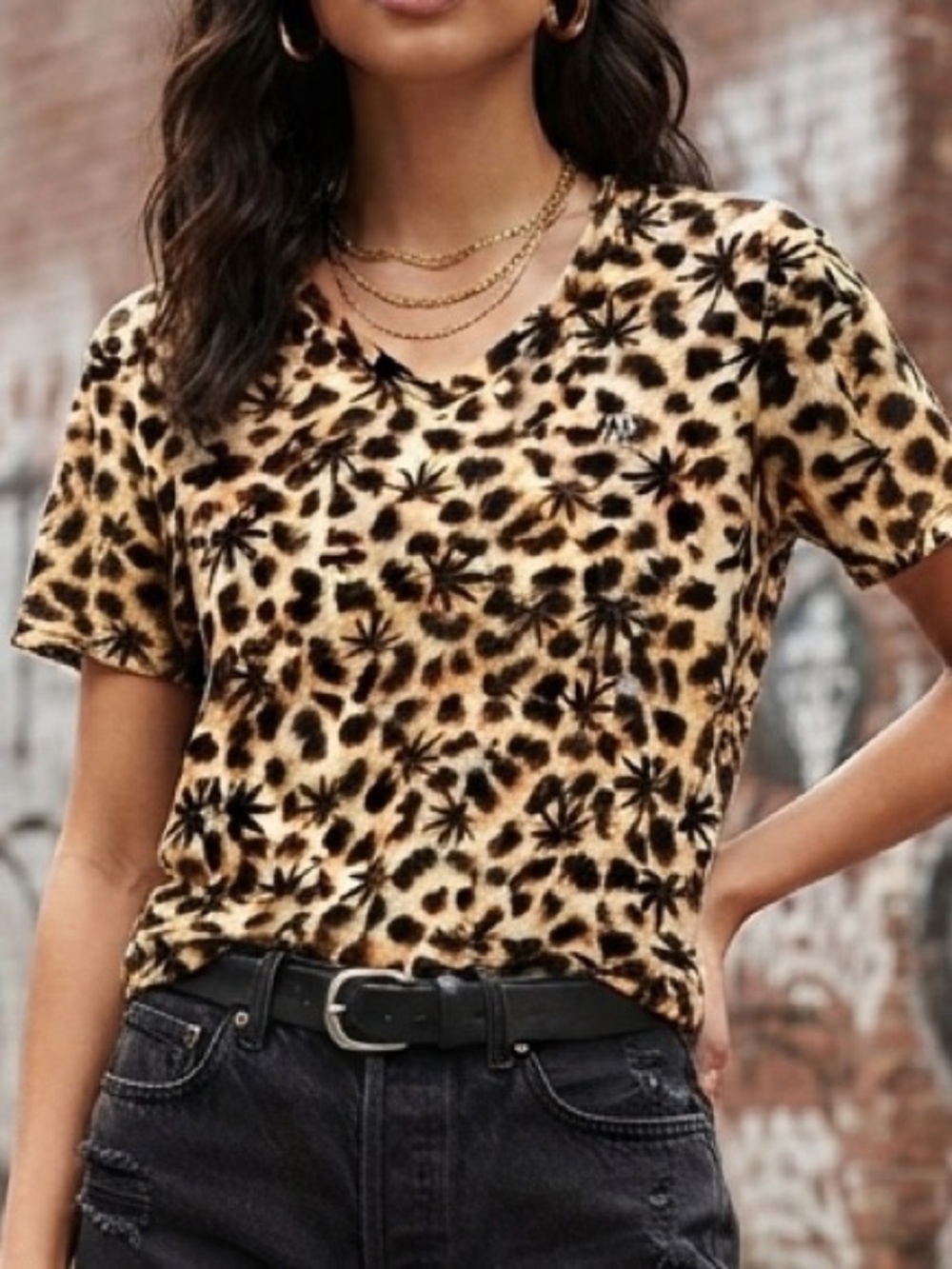 Waist High NYC Streetwear Leopard / Pot Leaf Print V-Neck Tee NEW